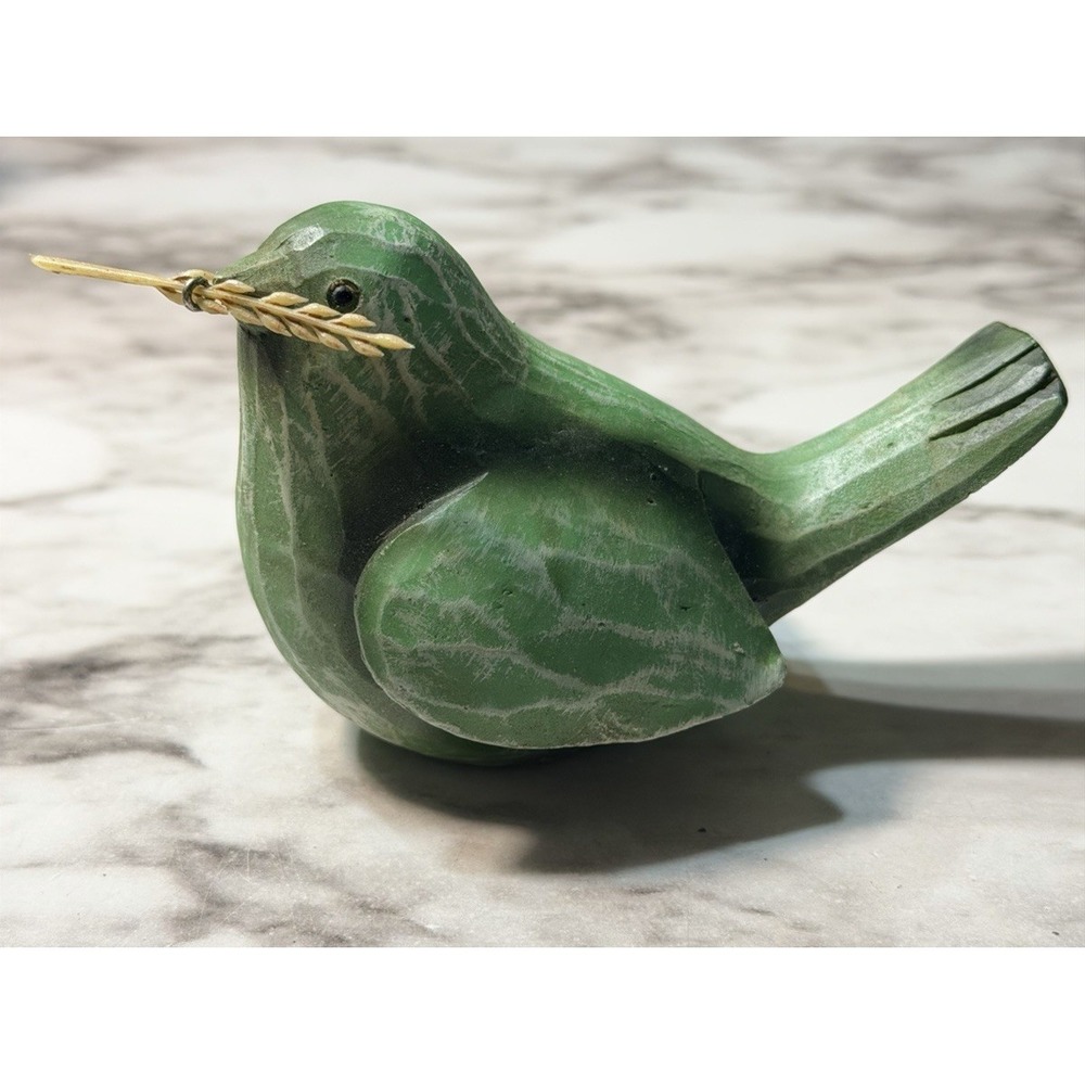 GREEN BIRD COMPOSITE FIGURINE‎ 2.5" x 2.5" (2801)
